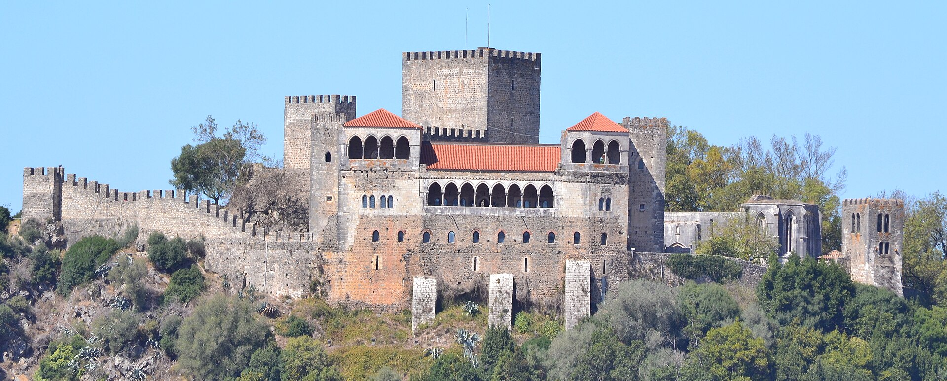 Cannabis in Leiria: Central Portugal Spots